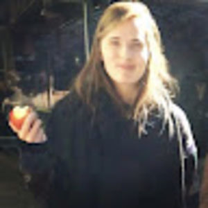 Meet your Posher, Isabella